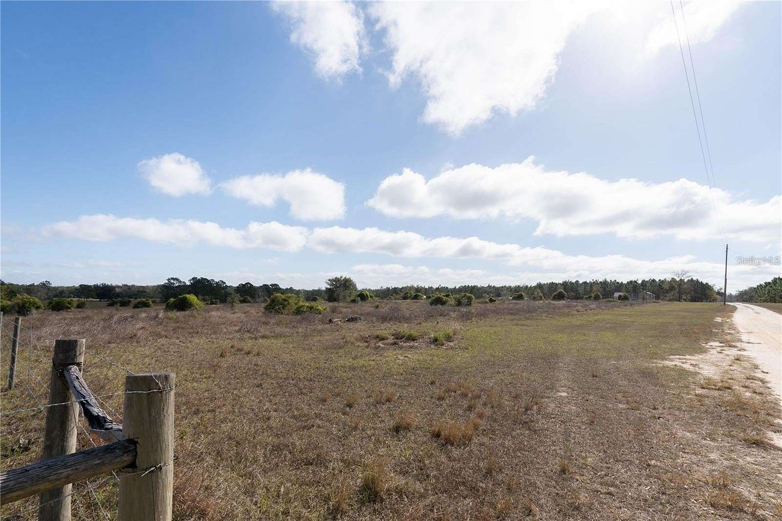 10 Acres of Recreational & Residential Land for Sale in Clermont, Florida