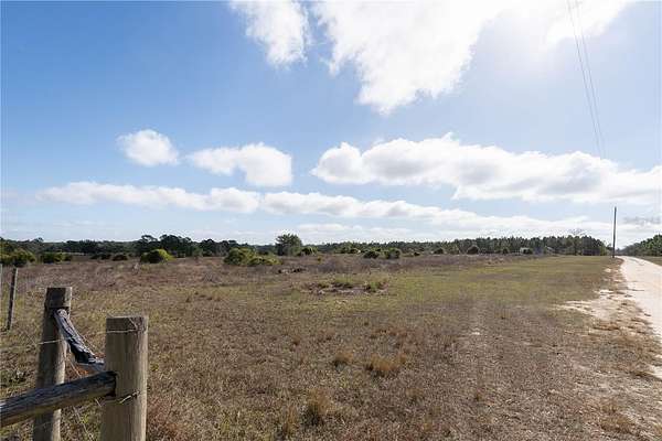 10 Acres of Recreational & Residential Land for Sale in Clermont, Florida