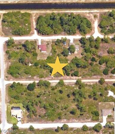 0.25 Acres of Residential Land for Sale in Lehigh Acres, Florida