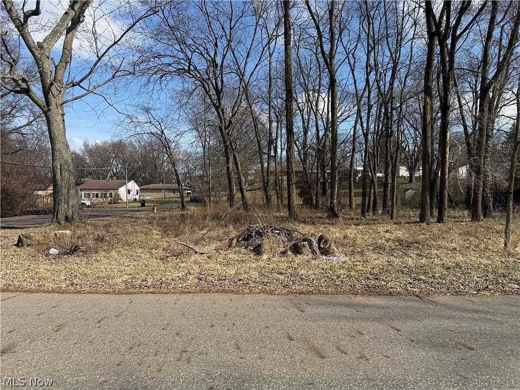 0.2 Acres of Mixed-Use Land for Sale in Massillon, Ohio