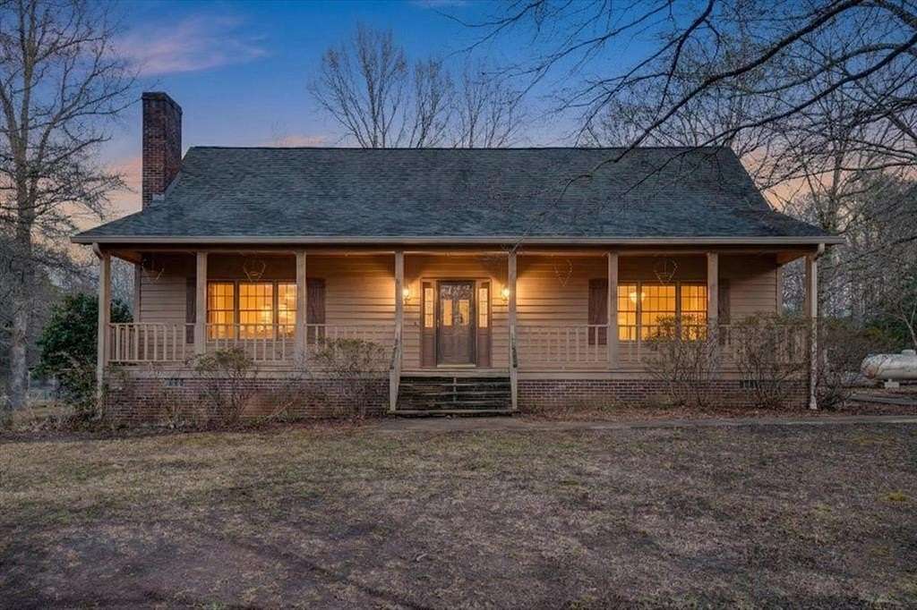 3.24 Acres of Land with Home for Sale in Halifax, Virginia