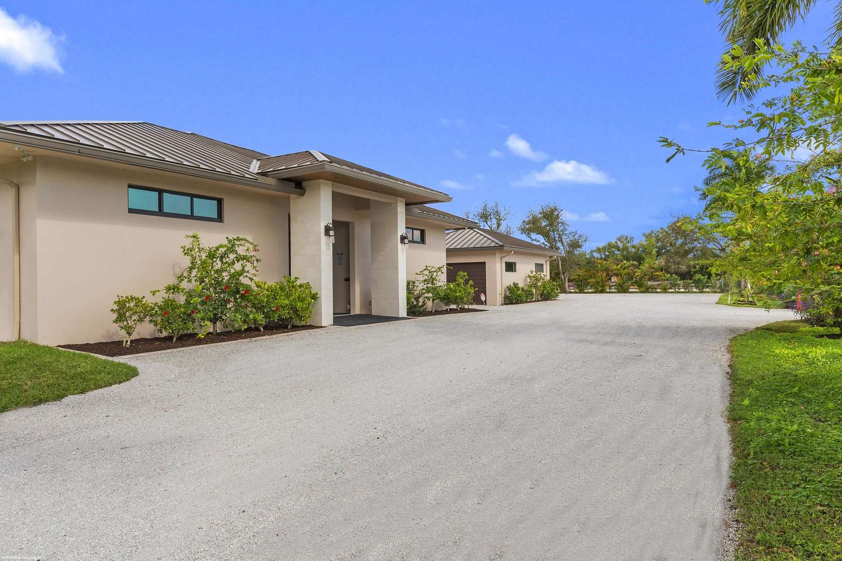 5 Acres of Land with Home for Sale in Wellington, Florida