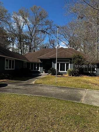 2 Acres of Land with Home for Sale in Bluffton, South Carolina