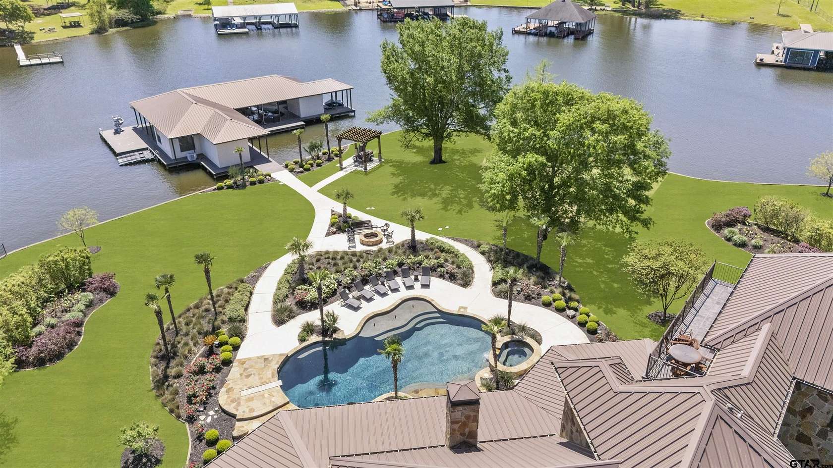 2 Acres of Land with Home for Sale in Whitehouse, Texas