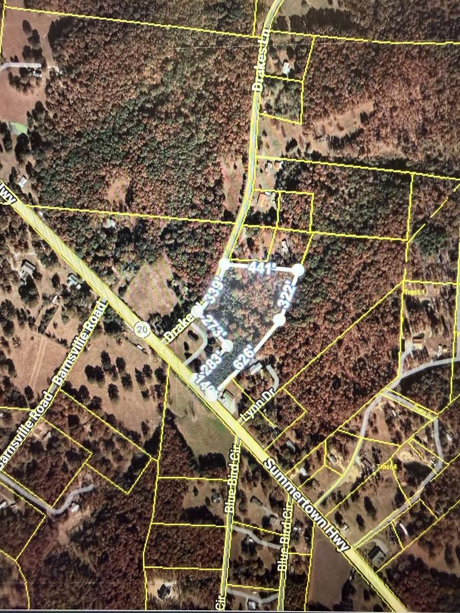 5.59 Acres of Residential Land for Sale in Summertown, Tennessee