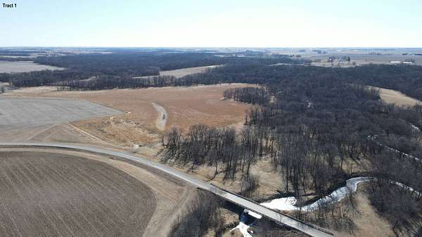 169 Acres of Land for Auction in Crawfordsville, Iowa