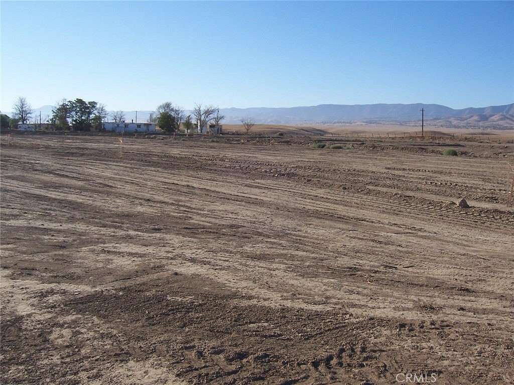 6 Acres of Land for Sale in New Cuyama, California