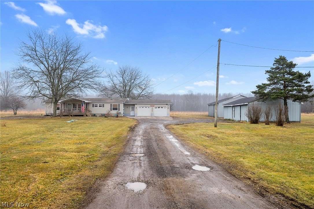 26.4 Acres of Recreational Land with Home for Sale in Bristolville, Ohio