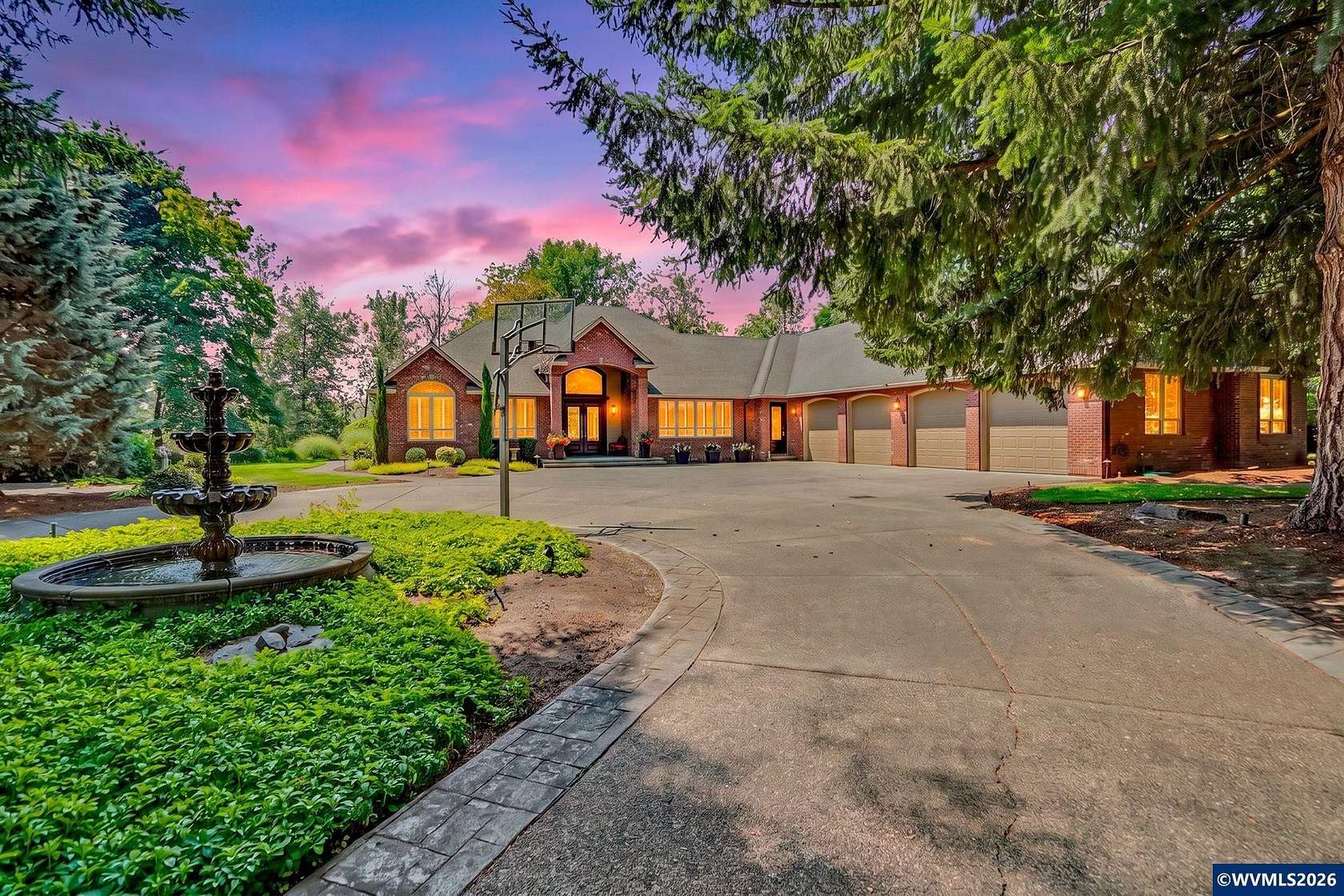 2.75 Acres of Land with Home for Sale in Keizer, Oregon