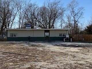 3 Acres of Improved Commercial Land for Sale in Atlanta, Missouri