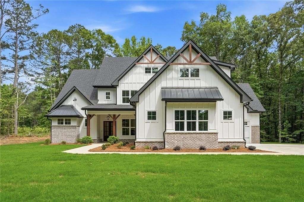 4.1 Acres of Land with Home for Sale in Covington, Georgia