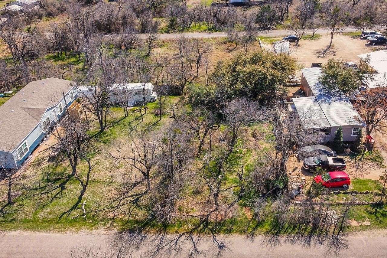 0.13 Acres of Land for Sale in Kingsland, Texas