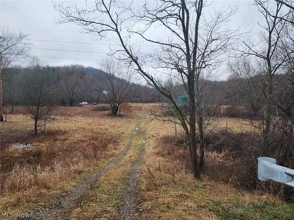 25.7 Acres of Recreational Land for Sale in Uhrichsville, Ohio
