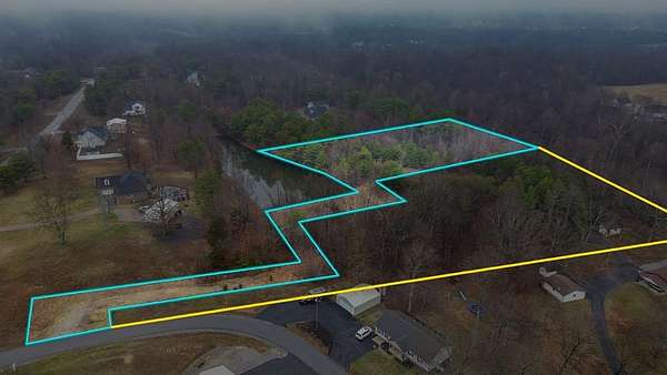 4 Acres of Residential Land for Sale in Hanson, Kentucky