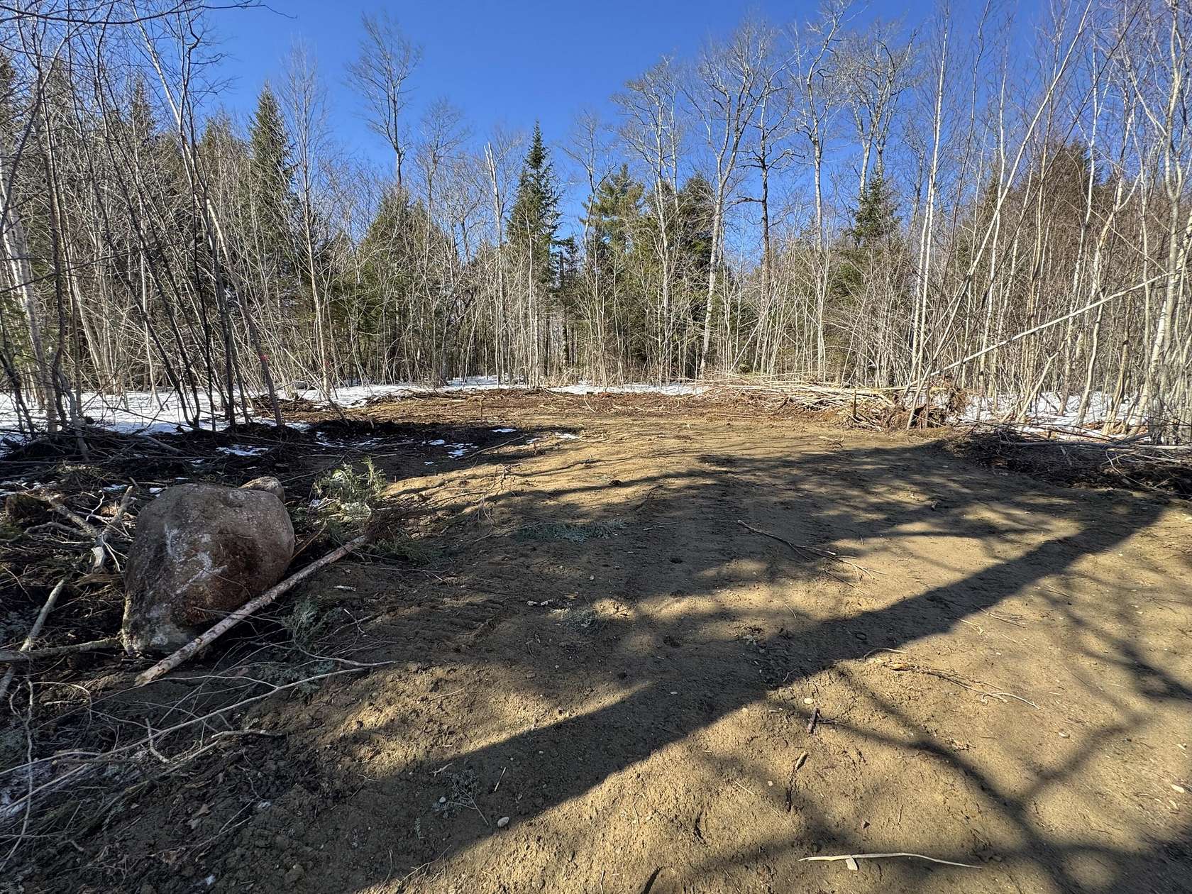9 Acres of Residential Land for Sale in Washington, Maine