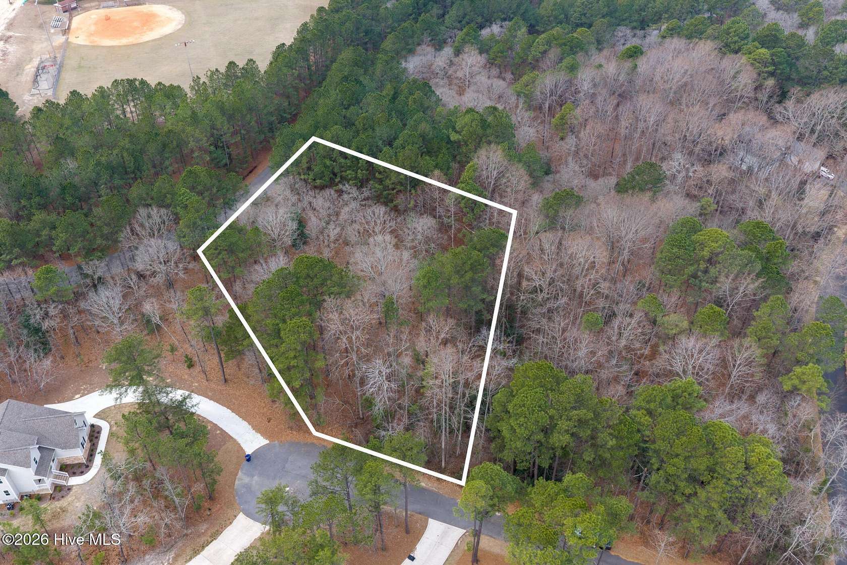 0.75 Acres of Residential Land for Sale in Seven Lakes, North Carolina