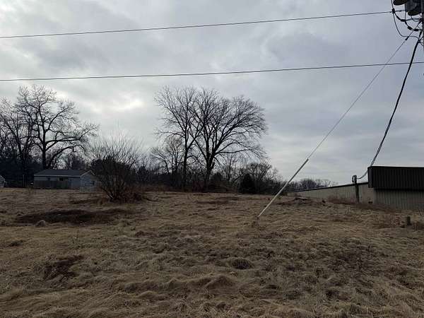 0.91 Acres of Residential Land for Sale in Rockford, Illinois