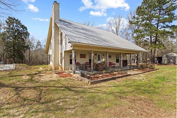 21.2 Acres of Agricultural Land with Home for Sale in Woodville, Texas