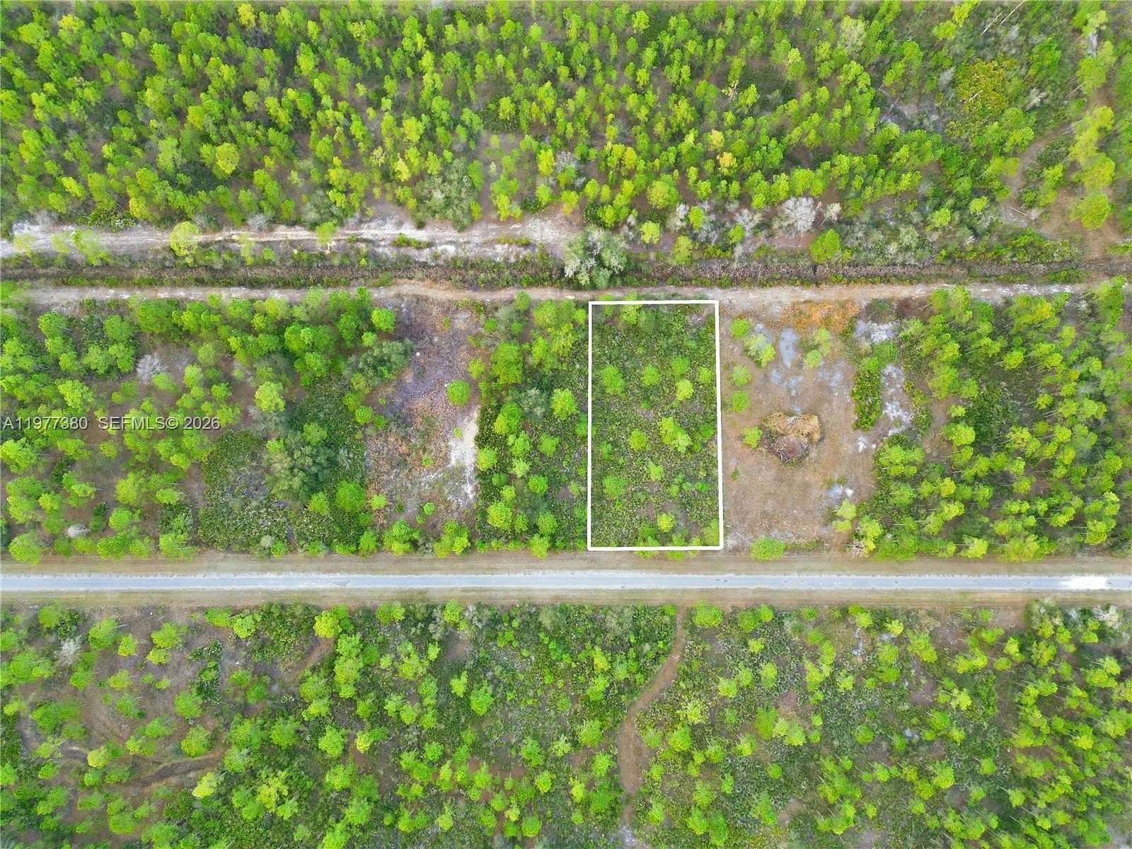 0.5 Acres of Residential Land for Sale in Lake Wales, Florida