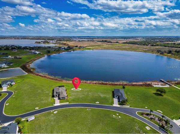 0.5 Acres of Residential Land for Sale in Auburndale, Florida