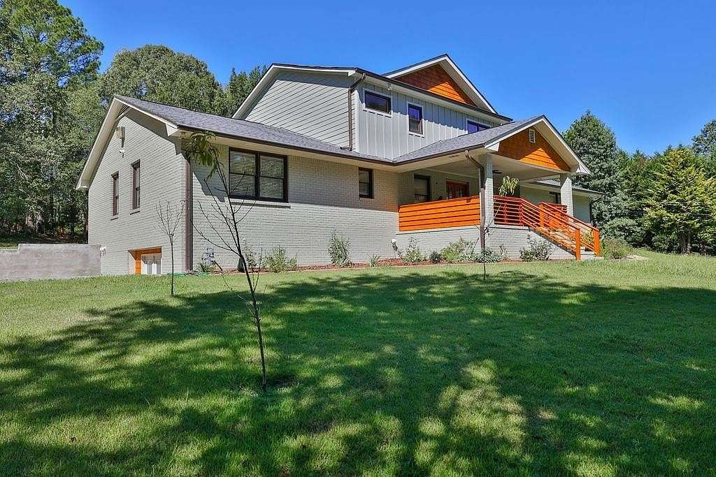 8.64 Acres of Land with Home for Sale in Conyers, Georgia