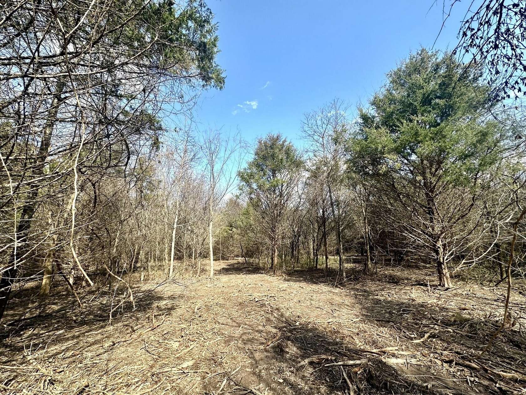 3 Acres of Residential Land for Sale in Nixa, Missouri