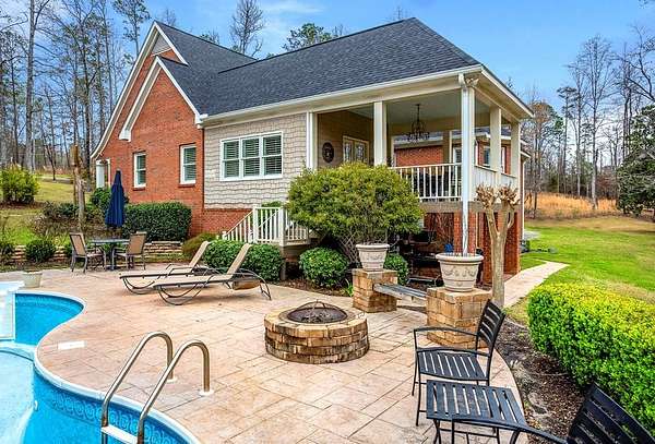 13 Acres of Land with Home for Sale in Eufaula, Alabama