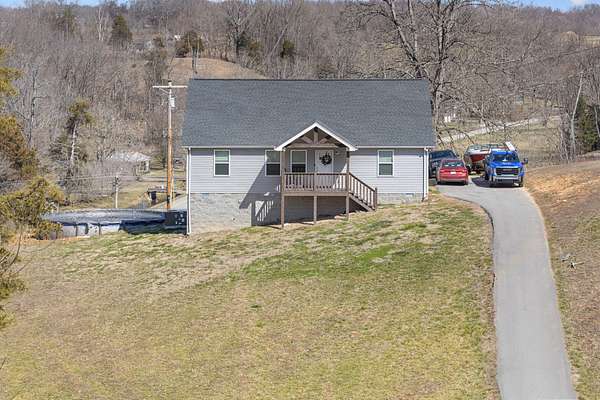 2 Acres of Land with Home for Sale in Red Boiling Springs, Tennessee