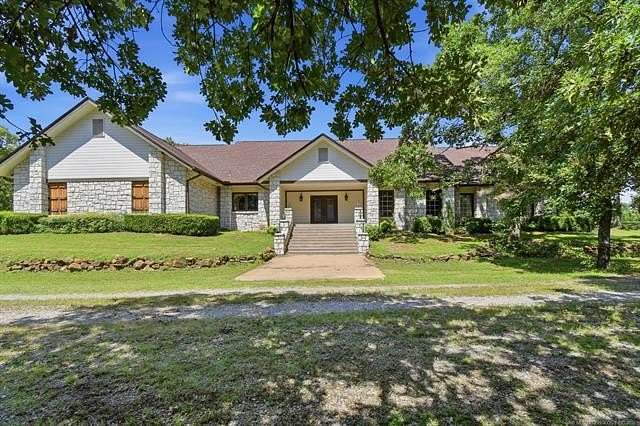 15.4 Acres of Recreational Land with Home for Sale in Kellyville, Oklahoma