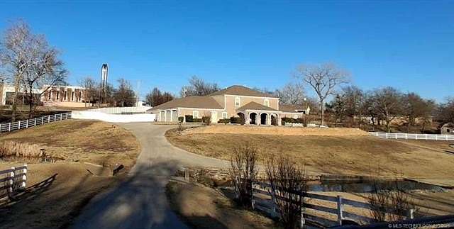 3.66 Acres of Land with Home for Sale in Sapulpa, Oklahoma