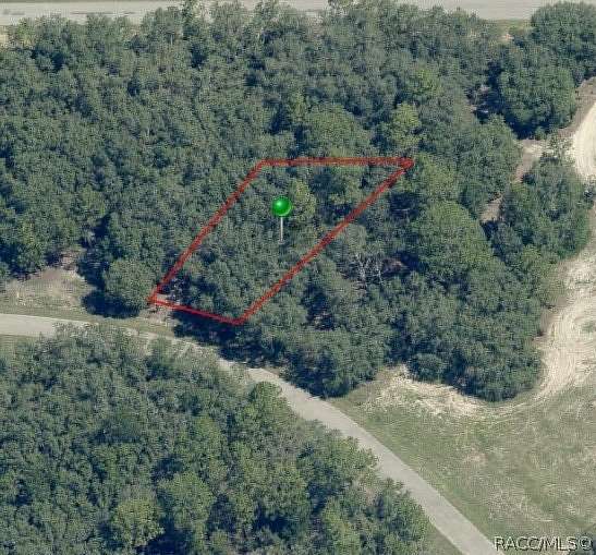0.33 Acres of Residential Land for Sale in Citrus Springs, Florida