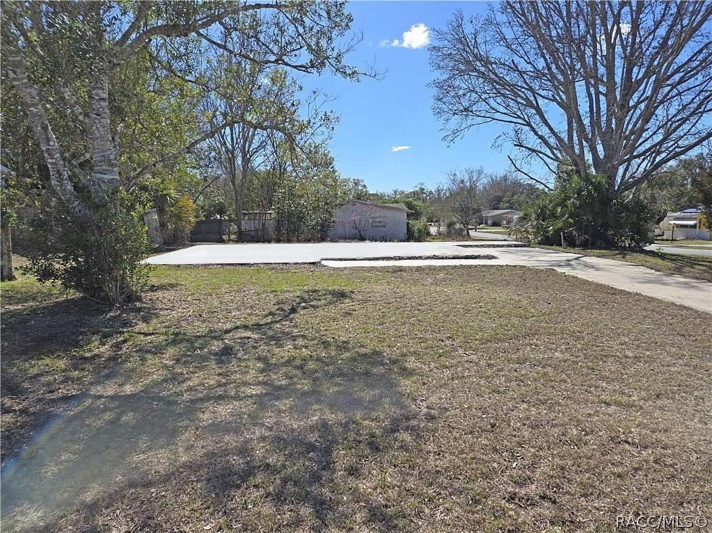 0.18 Acres of Residential Land for Sale in Beverly Hills, Florida