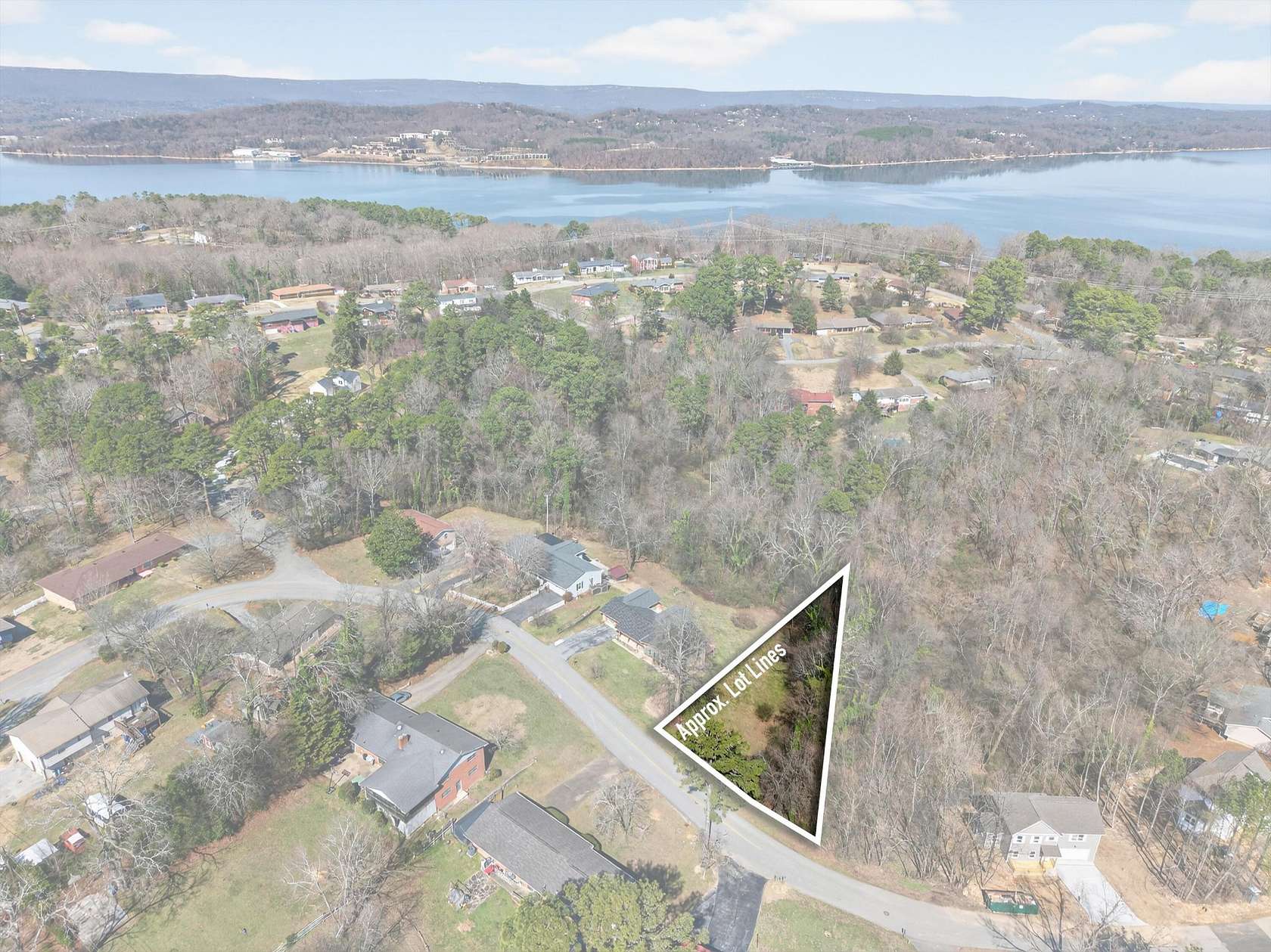 0.93 Acres of Residential Land for Sale in Chattanooga, Tennessee