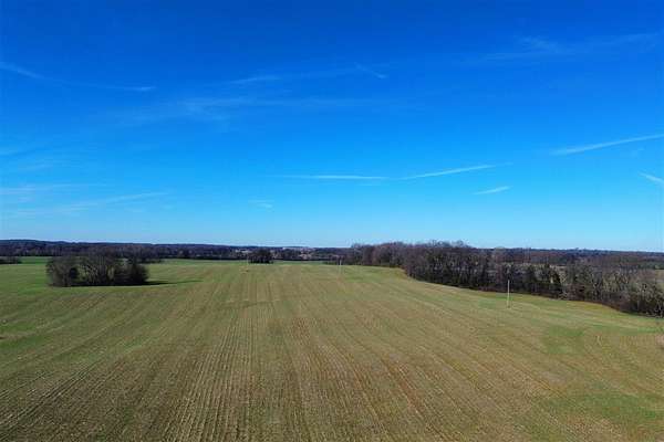 110 Acres of Agricultural Land for Sale in Franklin, Kentucky