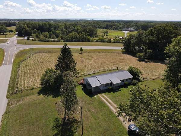 4.47 Acres of Land with Home for Sale in Jamestown, Tennessee