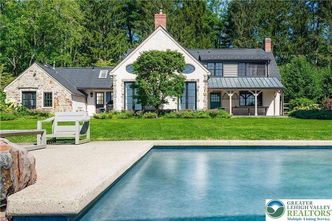 12.2 Acres of Land with Home for Sale in Solebury, Pennsylvania