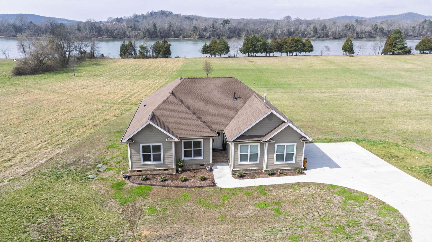 1.84 Acres of Land with Home for Sale in Decatur, Tennessee