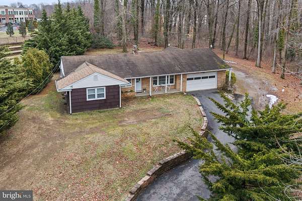 1.6 Acres of Improved Mixed-Use Land for Sale in Bordentown, New Jersey