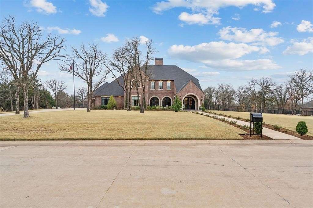 2.17 Acres of Land with Home for Sale in Arcadia, Oklahoma