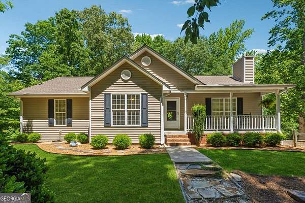 16.7 Acres of Land with Home for Sale in Cumming, Georgia