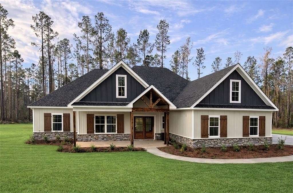 3.36 Acres of Land with Home for Sale in Salem, Alabama