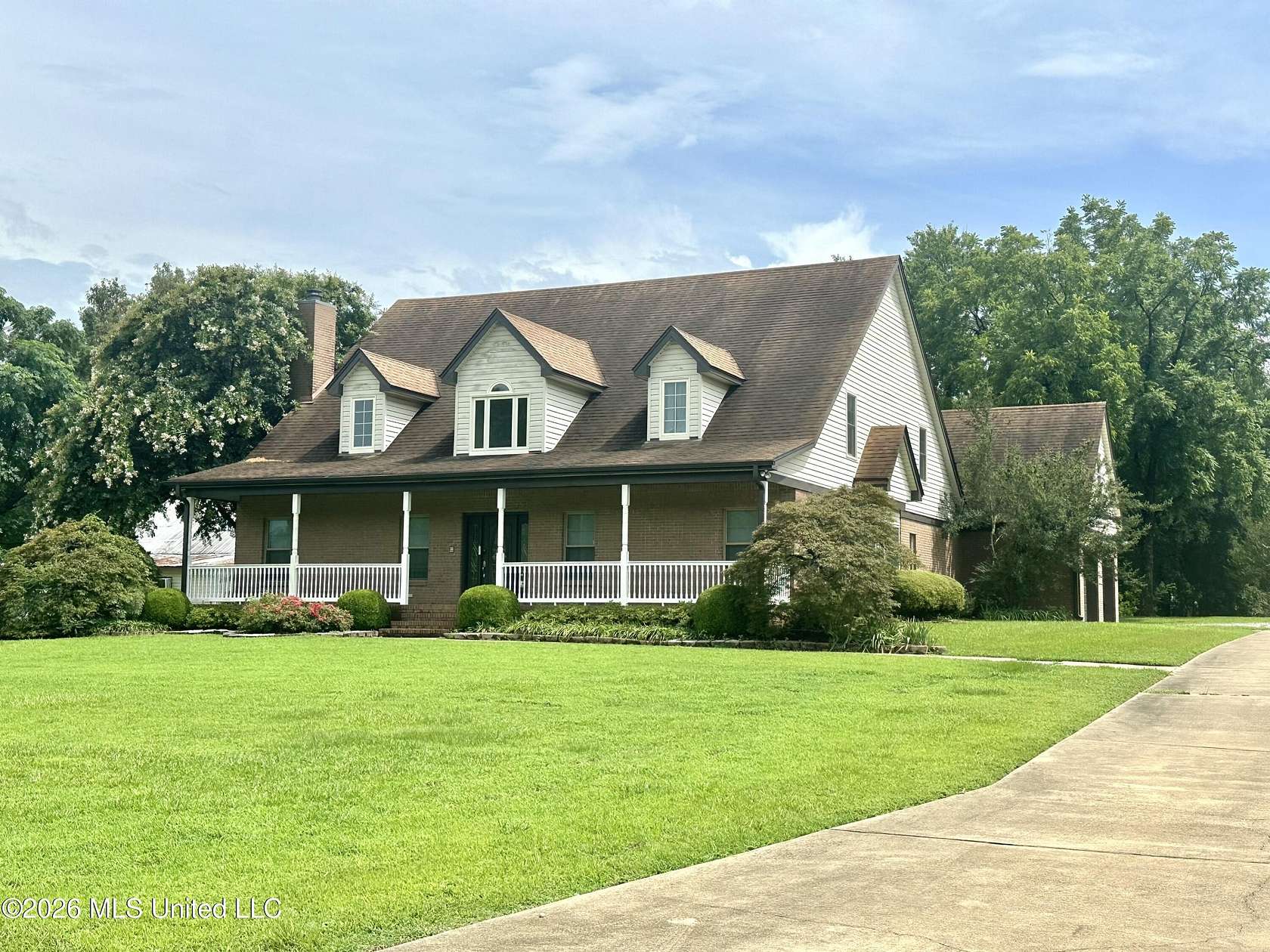 1.7 Acres of Land with Home for Sale in Olive Branch, Mississippi