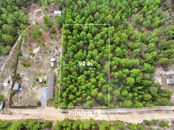 0.92 Acres of Residential Land for Sale in DeFuniak Springs, Florida
