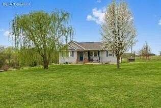 10 Acres of Land with Home for Sale in Macomb, Missouri