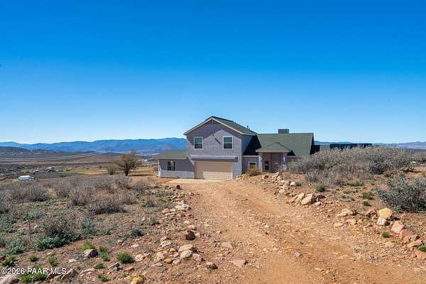2.89 Acres of Land with Home for Sale in Dewey-Humboldt, Arizona