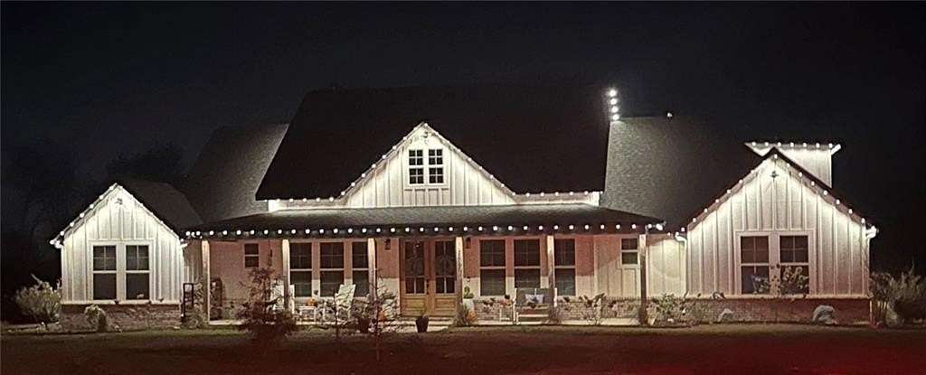 4 Acres of Land with Home for Sale in Bentonville, Arkansas