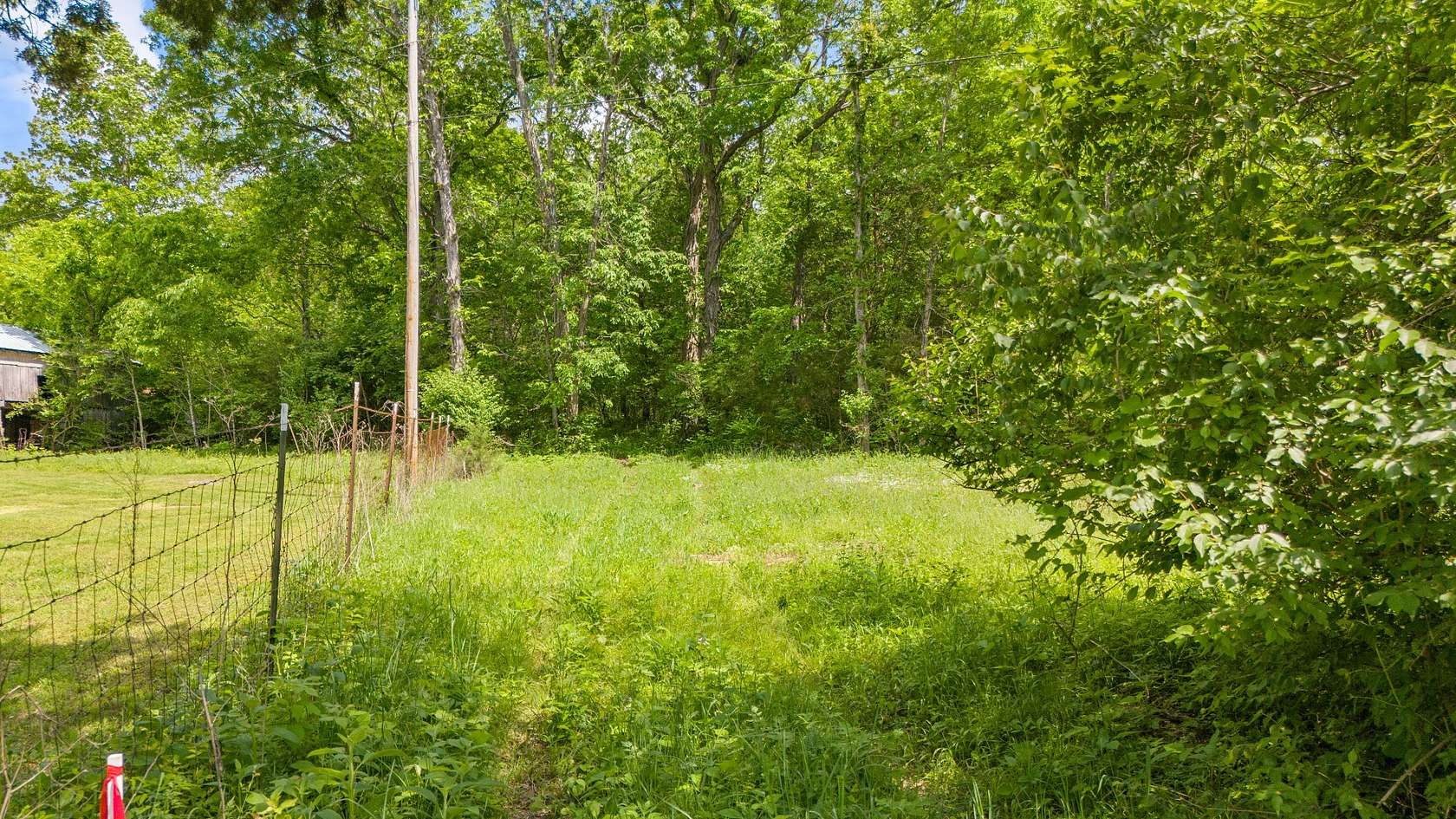 19.5 Acres of Land for Sale in Mount Juliet, Tennessee