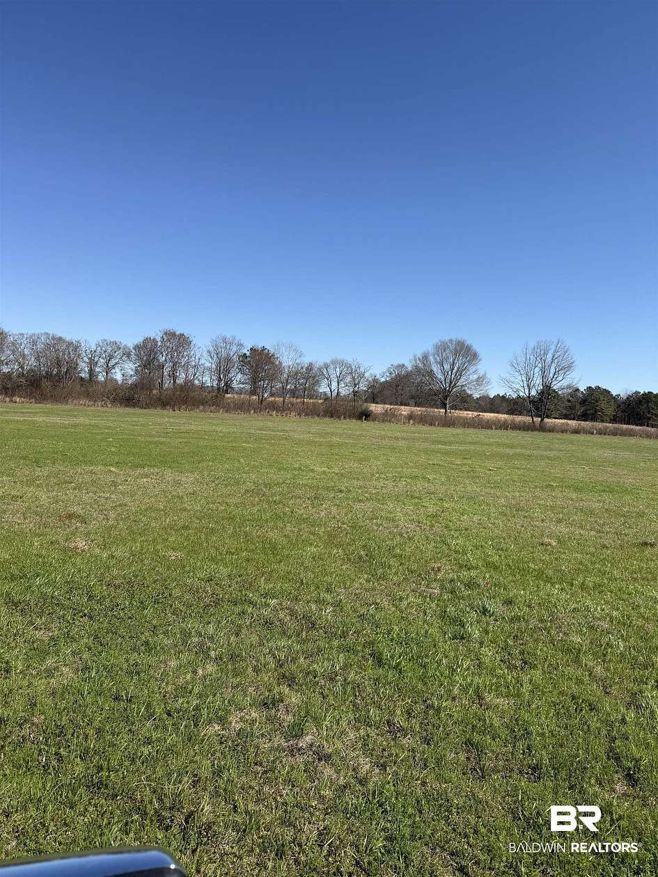 14 Acres of Land for Sale in Greenville, Alabama