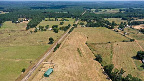 27 Acres of Agricultural & Residential Land for Sale in Bivins, Texas