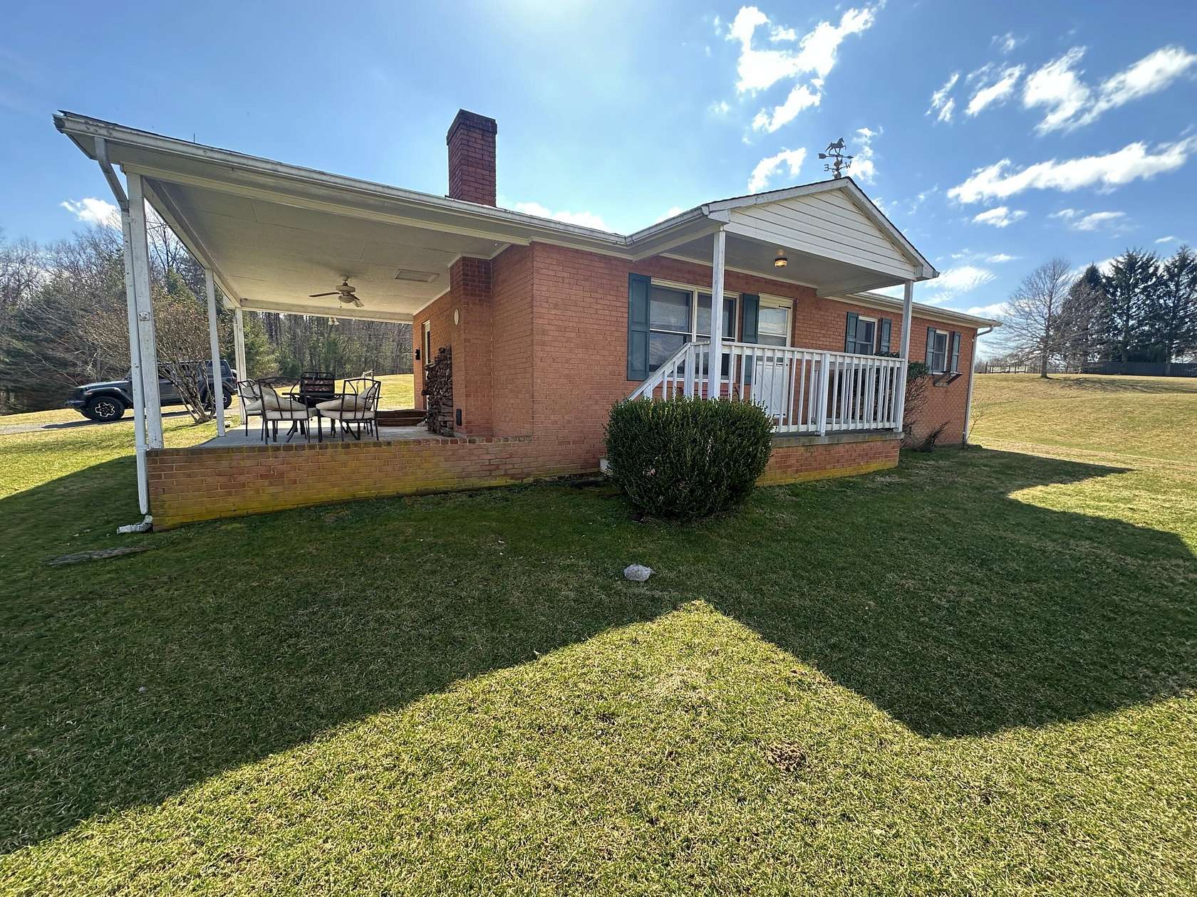 3.75 Acres of Land with Home for Sale in Lewisburg, West Virginia